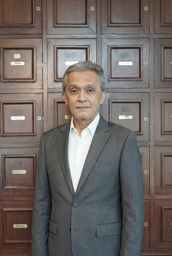 Carmelo H. Galvez